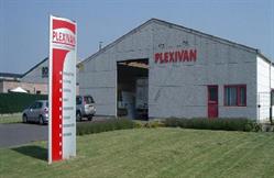 Plexivan, Oostende openingstijden