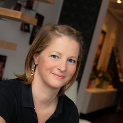 Virajas, Lennik openingstijden