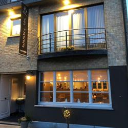 La Tazza (Koffiehuis), Retie openingstijden