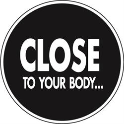 Close To Your Body, Herent openingstijden