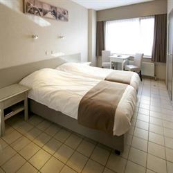 De Golf (Hotel), Bredene openingstijden