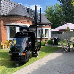 Lucaty, Moeskroen openingstijden