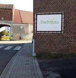 Ambrosia, Tienen openingstijden