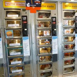 Snackmarkt, Peer openingstijden