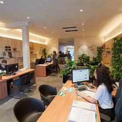 Reizen Staelens, Brussel openingstijden
