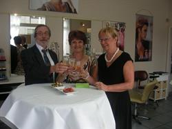 Kapsalon Unik, Antwerpen openingstijden