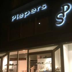 Piepers-Segers, Schoenen/M., Maaseik openingstijden