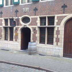 Den Hoorn, Lier openingstijden