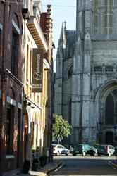 Leetvermaak, Ieper openingstijden