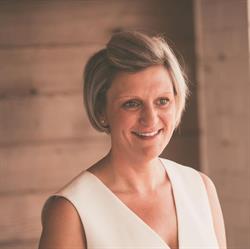 Fleur Fine, Langemark-Poelkapelle openingstijden
