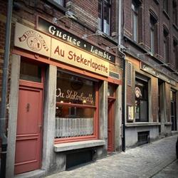 Stekerlapatte, Brussel openingstijden