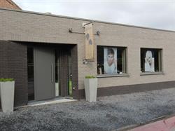 Kapsalon Sylvie, Olsene openingstijden