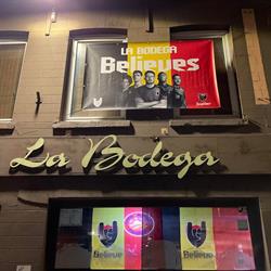 La Bodega, Moeskroen openingstijden