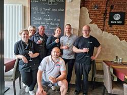 Le Café Des Délices, Aat openingstijden