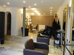 Elle & Lui, Limbourg openingstijden