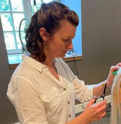 Jolien Kapsalon, Wontergem openingstijden