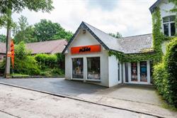 Warrant Motos, Bousval openingstijden