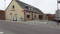 De Zwaan, Uitbergen openingstijden