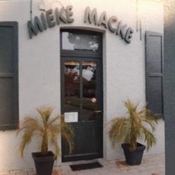 Mieke Macke, Hamme openingstijden