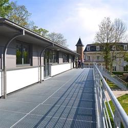 Middle School Notre-Dame Des Trois Vallées Site Alix Le Clerc, Terhulpen openingstijden