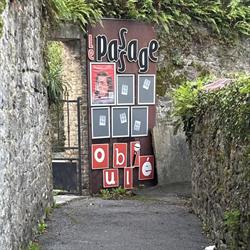 Passage Oublie, Florennes openingstijden