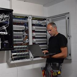 Elektro-Plus J. de Jonge Bvba, Zoersel openingstijden