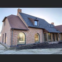 D & d Dakwerken, Tielt openingstijden