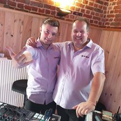DJDIDJE, Anderlues openingstijden