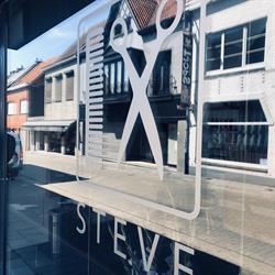 Kapsalon Steve, Knesselare openingstijden