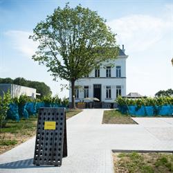 LEEFLANK, Lede openingstijden