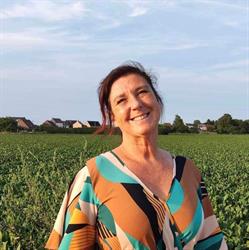 NUYT Isabelle, Racour openingstijden
