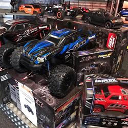 Trxxs-Winkel Lommel (Traxxas), openingstijden