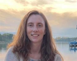 Dr vétérinaire Lucia Simkova, Neufmaison openingstijden