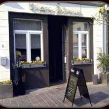 't raar gebeuren, Ninove openingstijden