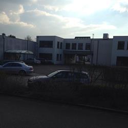 Autokeuring, Geel openingstijden