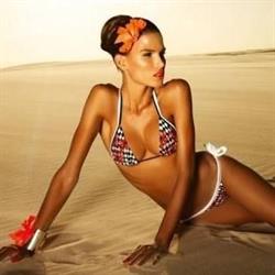 Sandy Sun, Auvelais openingstijden