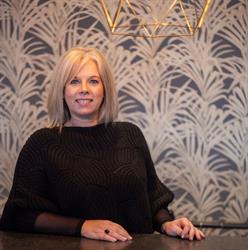 Elle Boutique Casa, Wellen openingstijden