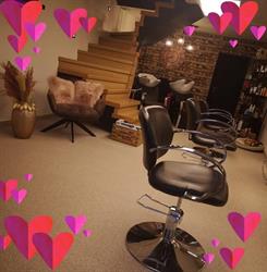 Kapsalon Hairstyle & Nails Wendy Petry Mal, Tongeren openingstijden