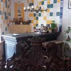 Golden Lion, Bouillon openingstijden