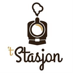 Stasjon, As openingstijden