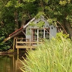 La cabane sur l'eau, Cul-des-Sarts openingstijden