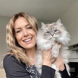 Miss Miauw Kattentrimsalon, Lummen openingstijden