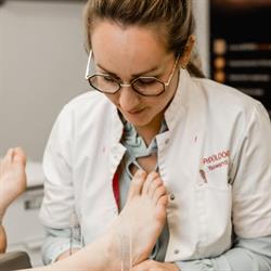 Pieds Sur Terre, Lede openingstijden