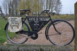 Achiel en Hector, Tiegem openingstijden