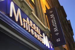 Adori Millennium, Antwerpen openingstijden