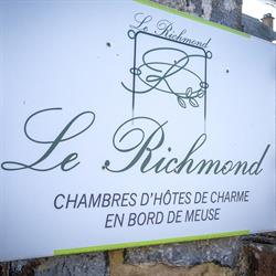 Le Richmond, Godinne openingstijden