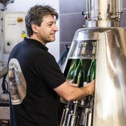 Saison du Lucien, Lede openingstijden
