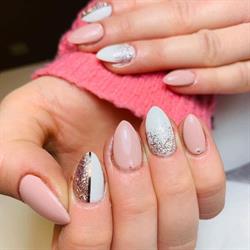 UniQue Nails & Beauty, Rotselaar openingstijden