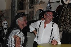 Les Armes, Philippeville openingstijden