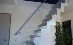Up-stairs design, Ninove openingstijden
